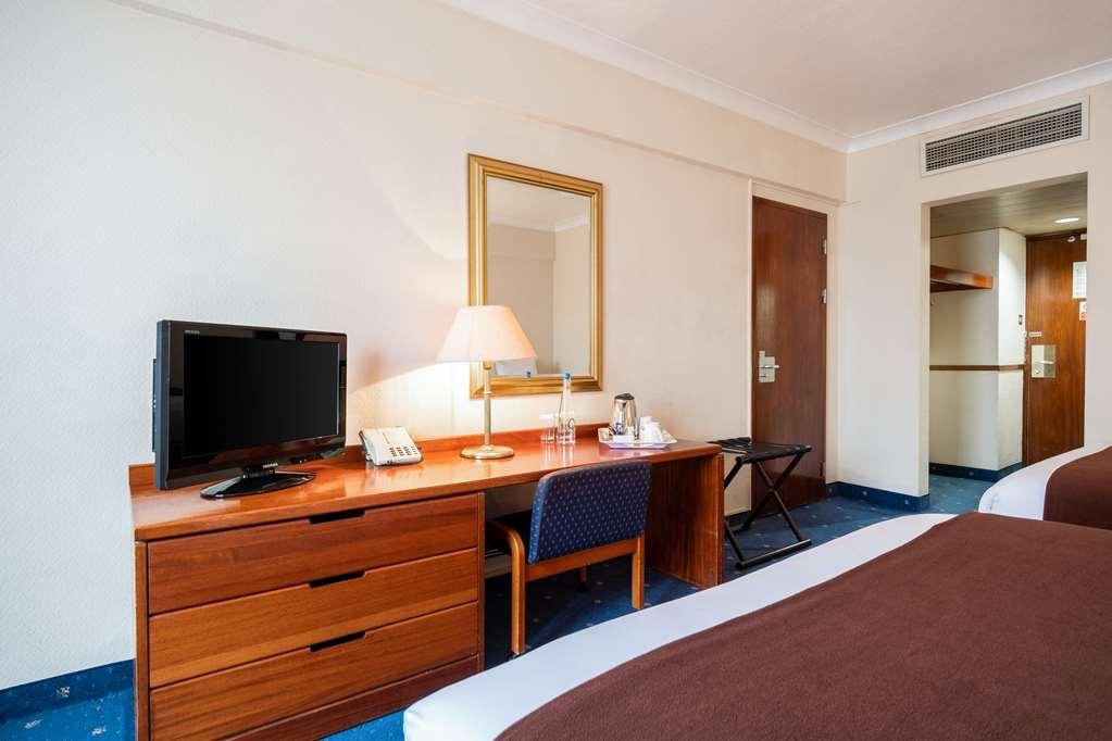 Clarion Croydon Park Hotel Zimmer foto
